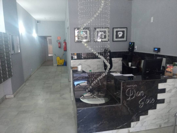 Imagem Apartamento com 1 Quarto à Venda, 59 m² em Centro - Curitiba