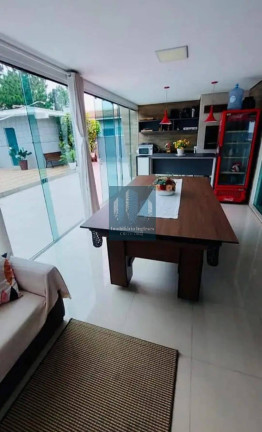 Imagem Casa com 5 Quartos à Venda, 320 m² em Ingleses Do Rio Vermelho - Florianópolis