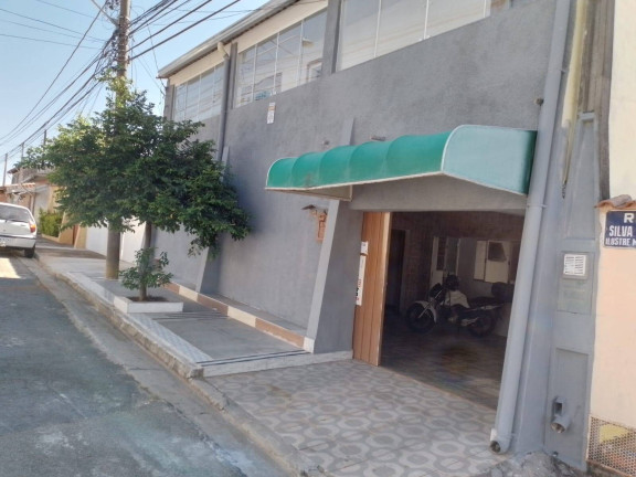 Casa com 3 Quartos à Venda, 190 m² em Vila Carvalho - Sorocaba