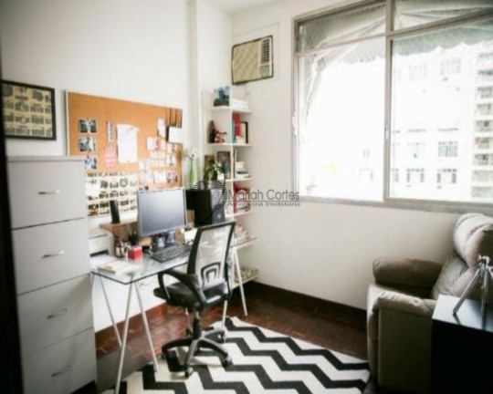 Imagem Imóvel com 3 Quartos à Venda, 127 m² em Icaraí - Niterói