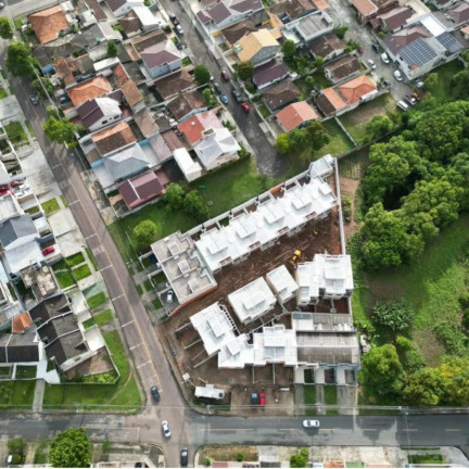 Imagem Casa com 3 Quartos à Venda, 121 m² em Boqueirão - Curitiba Imagem Casa com 3 Quartos à Venda, 121 m² em Boqueirão - Curitiba