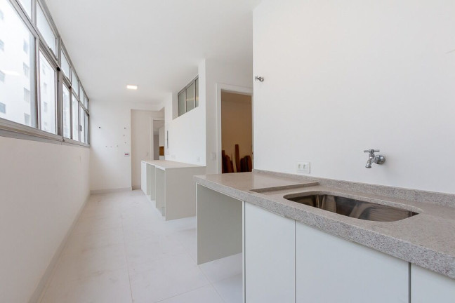Imagem Apartamento com 3 Quartos à Venda, 236 m² em Santa Cecília - São Paulo