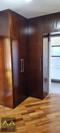 Imagem Casa com 3 Quartos para Alugar, 180 m² em Tamboré - Santana De Parnaíba Imagem Casa com 3 Quartos para Alugar, 180 m² em Tamboré - Santana De Parnaíba