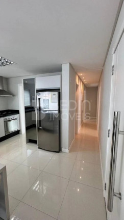 Imagem Apartamento com 3 Quartos à Venda, 133 m² em Centro - Balneário Camboriú Imagem Apartamento com 3 Quartos à Venda, 133 m² em Centro - Balneário Camboriú