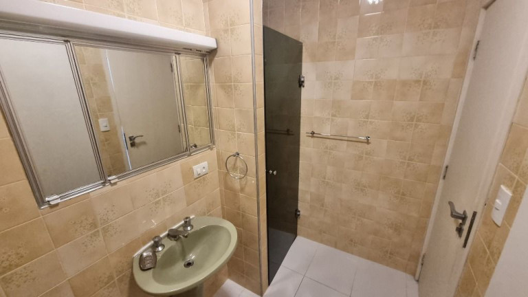 Imagem Apartamento com 1 Quarto à Venda, 65 m² em Pitangueiras - Guarujá