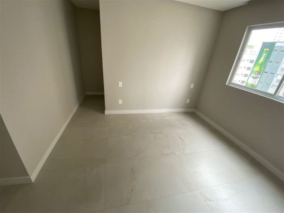 Imagem Apartamento com 3 Quartos à Venda, 130 m² em Pioneiros - Balneário Camboriú Imagem Apartamento com 3 Quartos à Venda, 130 m² em Pioneiros - Balneário Camboriú