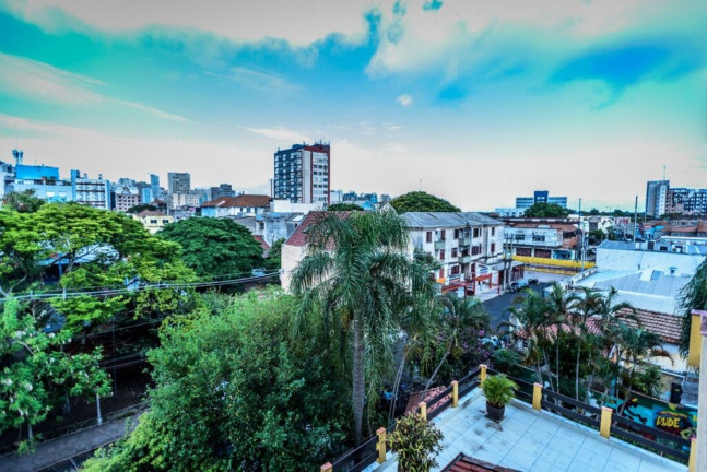 Imagem Imóvel com 2 Quartos à Venda, 106 m² em Floresta - Porto Alegre Imagem Imóvel com 2 Quartos à Venda, 106 m² em Floresta - Porto Alegre
