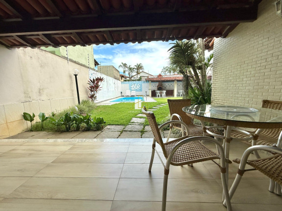 Imagem Casa com 4 Quartos à Venda, 298 m² em Morada De Camburi - Vitória Imagem Casa com 4 Quartos à Venda, 298 m² em Morada De Camburi - Vitória