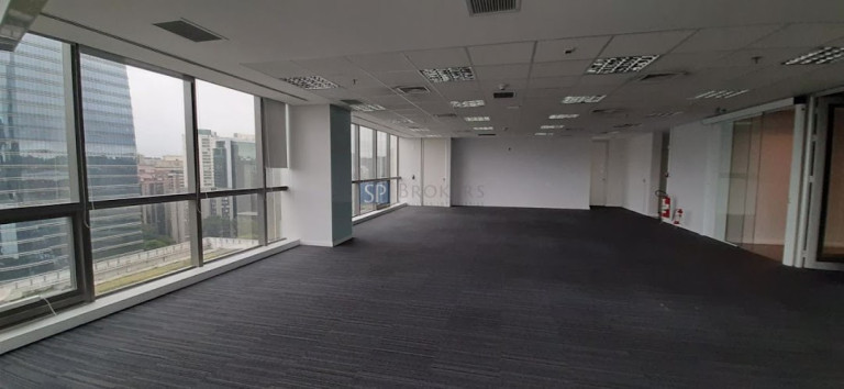 Imagem Sala Comercial para Alugar, 678 m² em Itaim Bibi - São Paulo Imagem Sala Comercial para Alugar, 678 m² em Itaim Bibi - São Paulo