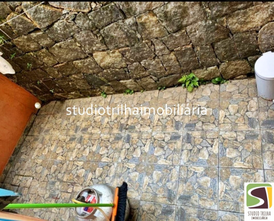 Imagem Casa com 7 Quartos à Venda, em Curral - Ilhabela Imagem Casa com 7 Quartos à Venda, em Curral - Ilhabela