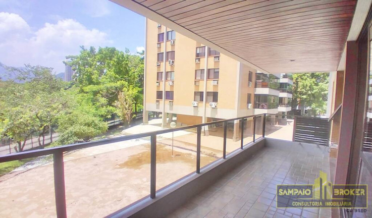 Imagem Apartamento com 4 Quartos à Venda, em Barra Da Tijuca - Rio De Janeiro Imagem Apartamento com 4 Quartos à Venda, em Barra Da Tijuca - Rio De Janeiro