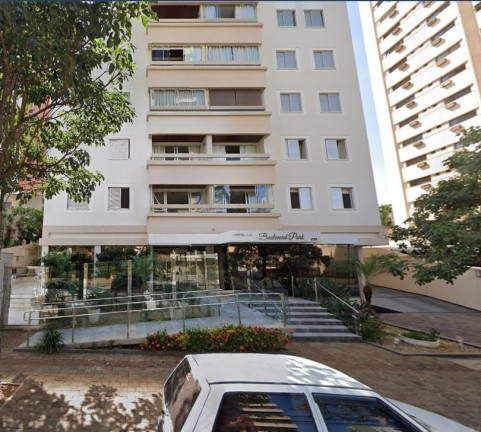 Apartamento com 3 Quartos à Venda, 90 m² em Centro - Londrina
