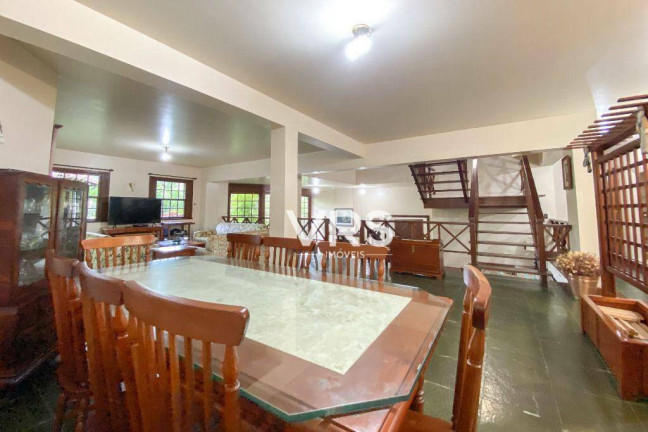 Imagem Casa com 6 Quartos à Venda, 461 m² em Albuquerque - Teresópolis Imagem Casa com 6 Quartos à Venda, 461 m² em Albuquerque - Teresópolis