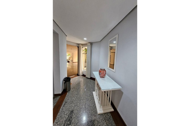 Imagem Apartamento com 4 Quartos à Venda, 143 m² em Moema - São Paulo Imagem Apartamento com 4 Quartos à Venda, 143 m² em Moema - São Paulo