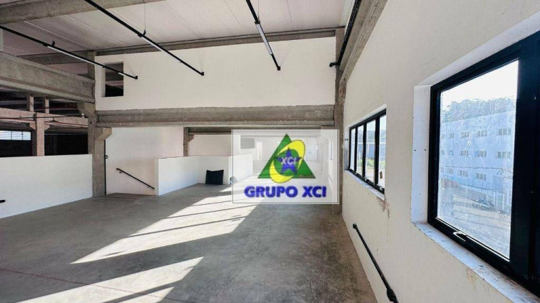 Imagem Galpão para Alugar, 2.500 m² em Macuco - Valinhos Imagem Galpão para Alugar, 2.500 m² em Macuco - Valinhos