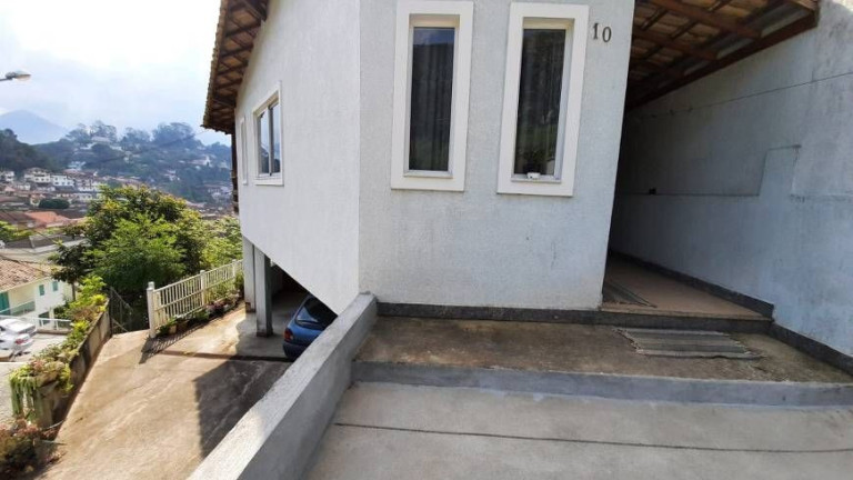 Imagem Casa com 2 Quartos à Venda, 106 m² em Tijuca - Teresópolis