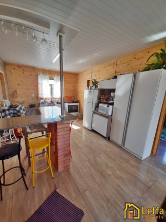 Imagem Casa com 3 Quartos à Venda, 300 m² em Capão Novo - Capão Da Canoa