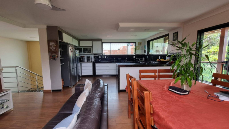Imagem Casa com 4 Quartos à Venda, 420 m² em Vila Velha