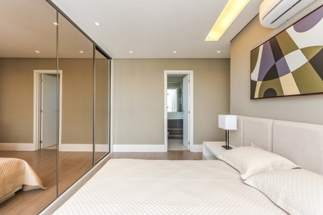 Imagem Imóvel com 3 Quartos à Venda, 98 m² em Bacacheri - Curitiba Imagem Imóvel com 3 Quartos à Venda, 98 m² em Bacacheri - Curitiba