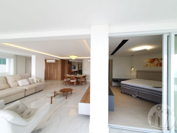 Imagem Apartamento com 4 Quartos à Venda, 215 m² em Centro - Balneário Camboriú Imagem Apartamento com 4 Quartos à Venda, 215 m² em Centro - Balneário Camboriú