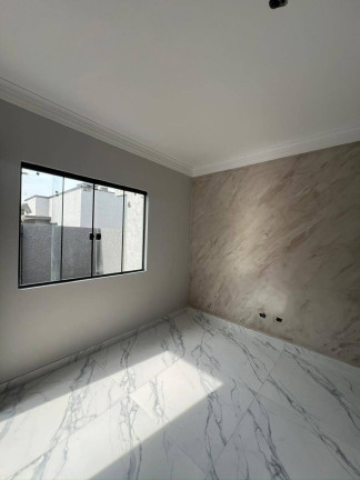 Imagem Casa com 2 Quartos à Venda, 61 m² em Iguaçu - Araucária Imagem Casa com 2 Quartos à Venda, 61 m² em Iguaçu - Araucária