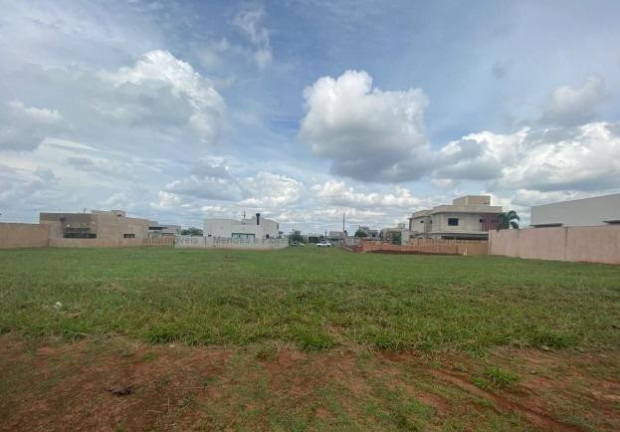 Imagem Terreno à Venda, 402 m² em Residencial Alphaville Iv - Campo Grande Imagem Terreno à Venda, 402 m² em Residencial Alphaville Iv - Campo Grande