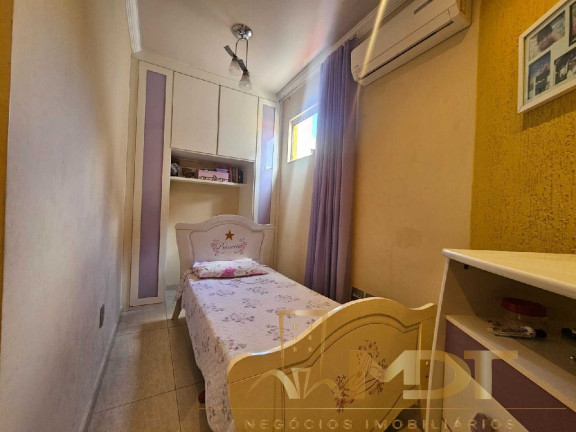 Imagem Casa com 3 Quartos à Venda, 136 m² em Vila Cloris - Belo Horizonte