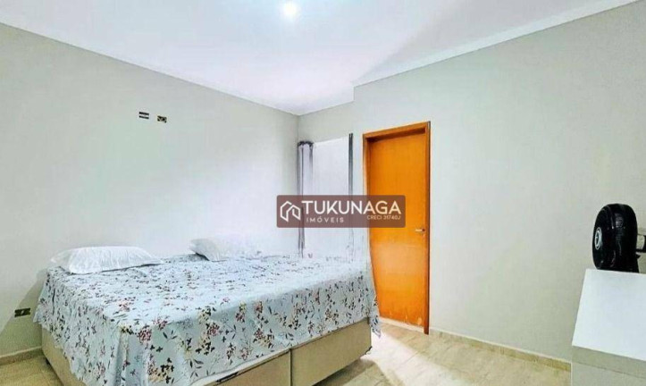 Imagem Sobrado com 3 Quartos à Venda, 148 m² em Jardim Santa Clara - Guarulhos Imagem Sobrado com 3 Quartos à Venda, 148 m² em Jardim Santa Clara - Guarulhos
