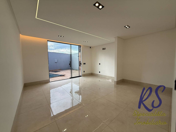 Imagem Casa com 3 Quartos à Venda, 215 m² em Setor Faiçalville - Goiânia