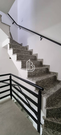 Imagem Casa com 2 Quartos à Venda, 101 m² em Vila Pires - Santo André