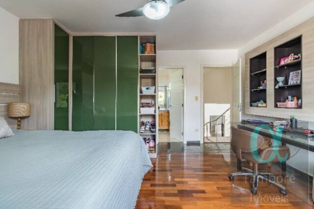 Imagem Casa com 4 Quartos à Venda, 300 m² em Alphaville - Santana De Parnaíba Imagem Casa com 4 Quartos à Venda, 300 m² em Alphaville - Santana De Parnaíba