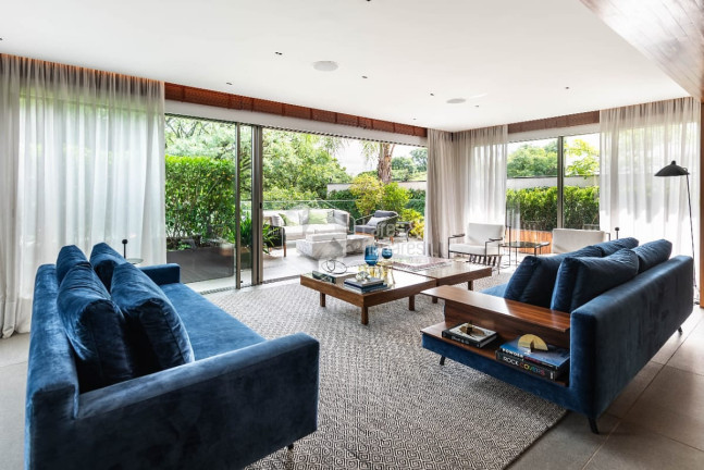 Imagem Casa com 4 Quartos à Venda, 925 m² em Alto De Pinheiros - São Paulo