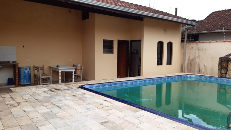 Imagem Casa com 3 Quartos à Venda, em Vila Caiçara - Praia Grande Imagem Casa com 3 Quartos à Venda, em Vila Caiçara - Praia Grande