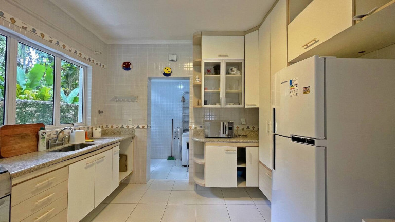Imagem Casa com 4 Quartos à Venda, 240 m² em Riviera De São Lourenço - Bertioga Imagem Casa com 4 Quartos à Venda, 240 m² em Riviera De São Lourenço - Bertioga