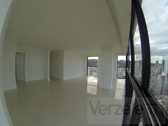 Imagem Apartamento com 3 Quartos à Venda, 139 m² em Centro - Balneário Camboriú Imagem Apartamento com 3 Quartos à Venda, 139 m² em Centro - Balneário Camboriú