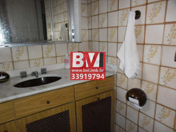 Imagem Casa com 3 Quartos à Venda, 70 m² em Vila Kosmos - Rio De Janeiro Imagem Casa com 3 Quartos à Venda, 70 m² em Vila Kosmos - Rio De Janeiro
