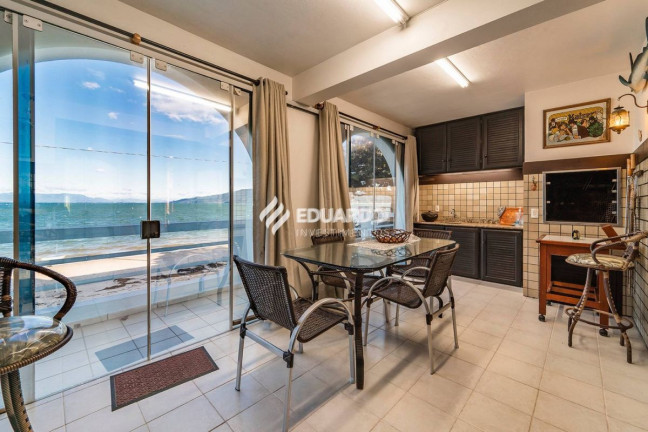 Imagem Casa de Condomínio com 4 Quartos à Venda, 176 m² em Canto Grande - Bombinhas Imagem Casa de Condomínio com 4 Quartos à Venda, 176 m² em Canto Grande - Bombinhas
