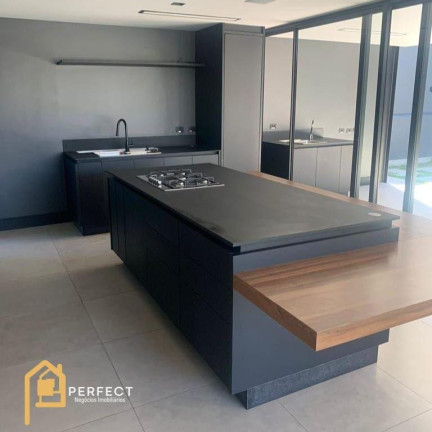 Imagem Casa com 3 Quartos à Venda, 300 m² em Vila Santos - Caçapava