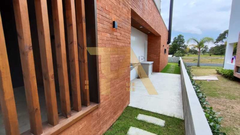 Imagem Imóvel com 4 Quartos à Venda,  em Ouvidor - Garopaba