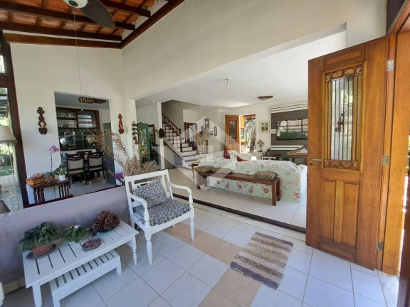 Imagem Casa com 4 Quartos à Venda, 300 m² em Vargem Grande - Rio De Janeiro