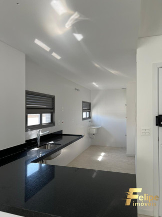 Imagem Imóvel com 3 Quartos à Venda, 100 m² em Santa Lúcia - Vitória Imagem Imóvel com 3 Quartos à Venda, 100 m² em Santa Lúcia - Vitória