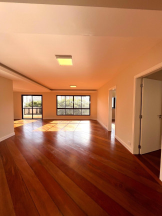 Imagem Imóvel com 4 Quartos à Venda, 234 m² em Brooklin - São Paulo Imagem Imóvel com 4 Quartos à Venda, 234 m² em Brooklin - São Paulo
