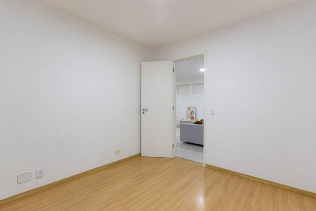 Imagem Imóvel com 2 Quartos à Venda, 99 m² em Copacabana - Rio De Janeiro