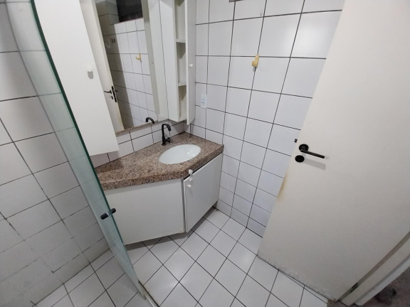 Apartamento com 2 Quartos para Alugar, 60 m² em Meireles - Fortaleza