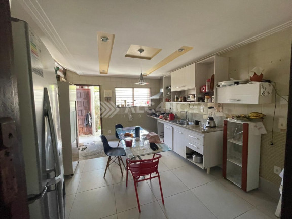 Imagem Casa com 5 Quartos à Venda, 380 m² em Brisamar - João Pessoa