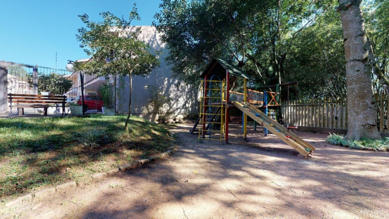 Imagem Imóvel com 3 Quartos à Venda, 122 m² em Nonoai - Porto Alegre