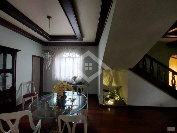 Casa com 3 Quartos à Venda, 280 m² em Campo Grande - Rio De Janeiro