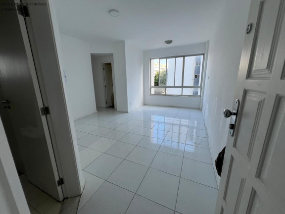 Imóvel com 2 Quartos à Venda, 85 m² em Barra - Salvador