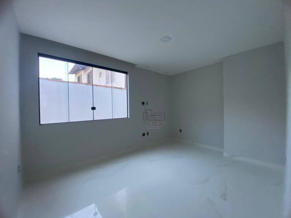 Imagem Casa com 3 Quartos à Venda, 220 m² em Morada Da Colina - Volta Redonda Imagem Casa com 3 Quartos à Venda, 220 m² em Morada Da Colina - Volta Redonda