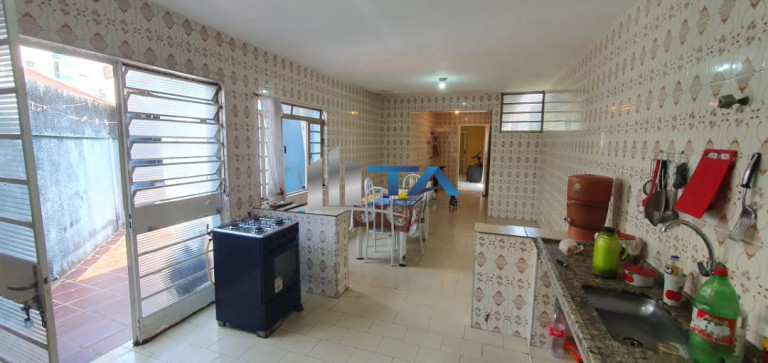 Imagem Casa com 3 Quartos à Venda, 255 m² em Vila Aurocan - Campinas Imagem Casa com 3 Quartos à Venda, 255 m² em Vila Aurocan - Campinas